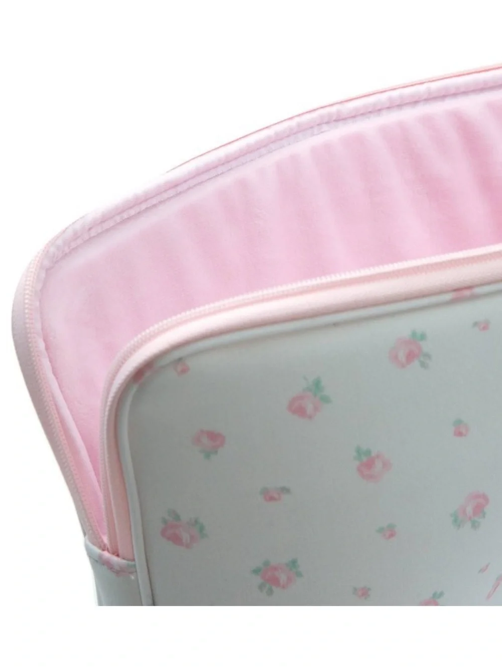 🆕 LoveShackFancy × Target - pink Laptop Sleeve